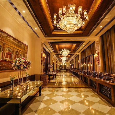 Golden Galaxy Hotels And Resorts Delhi  Extérieur photo